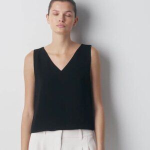 Aritzia Babaton Sleeveless cropped Murphy / Inscribe Tank